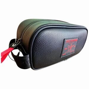 True Religion Toiletry Travel Bag Men’s Black/red Logo Dopp Bag 10” x 5” x 4”